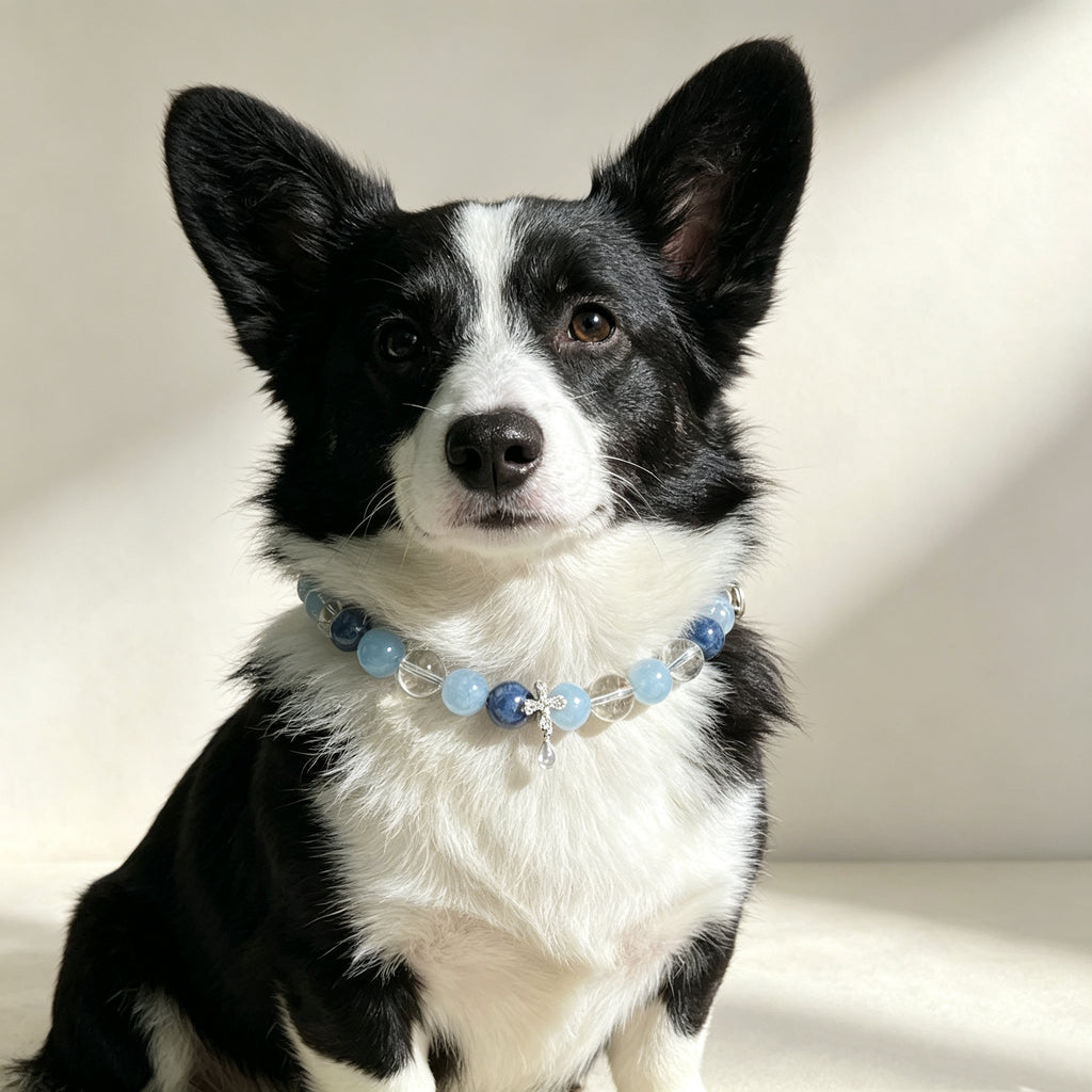 Natural Aquamarine Healing Crystal Pet Collar, Cool-Toned Beaded Necklace with Silver Cross Pendant, Adjustable Leather Collar for Dogs and Cats, Customizable Size, Soothes Anxiety and Calms Agitation