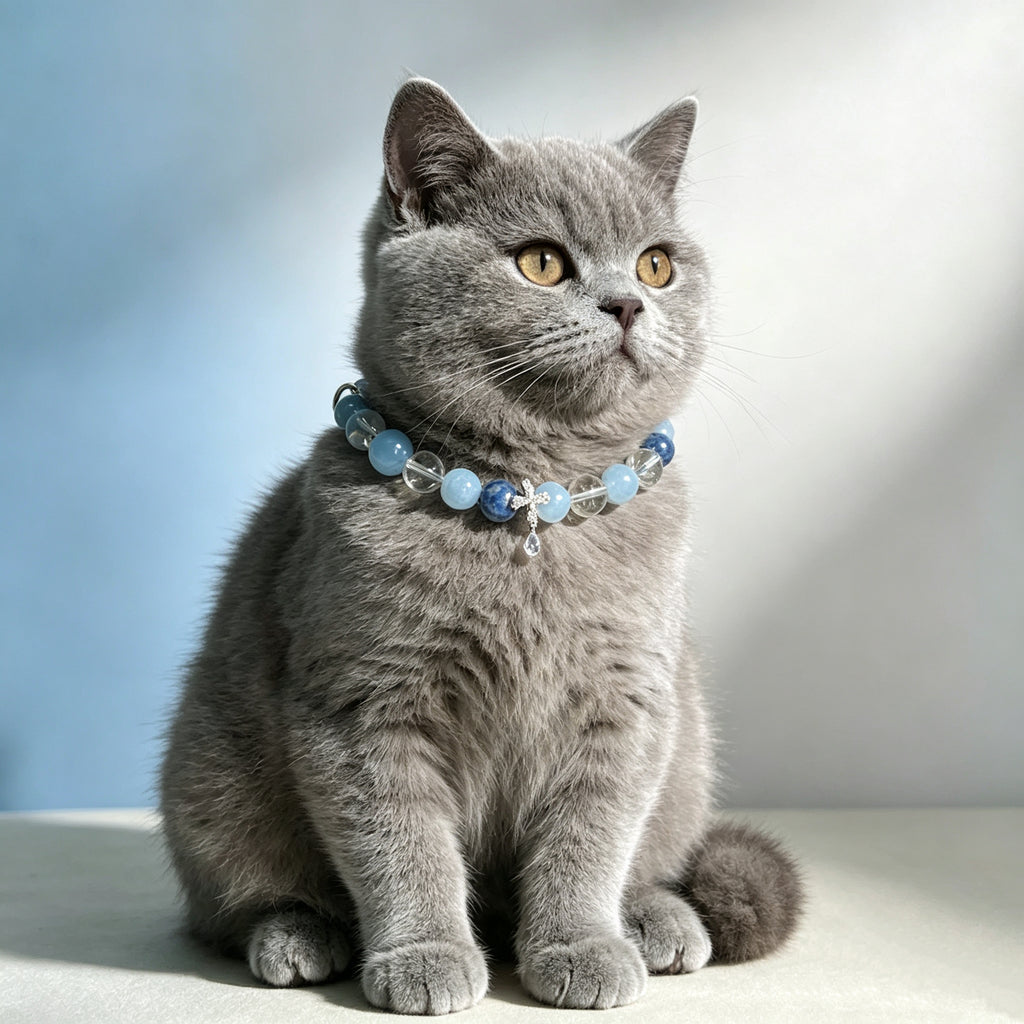 Natural Aquamarine Healing Crystal Pet Collar, Cool-Toned Beaded Necklace with Silver Cross Pendant, Adjustable Leather Collar for Dogs and Cats, Customizable Size, Soothes Anxiety and Calms Agitation