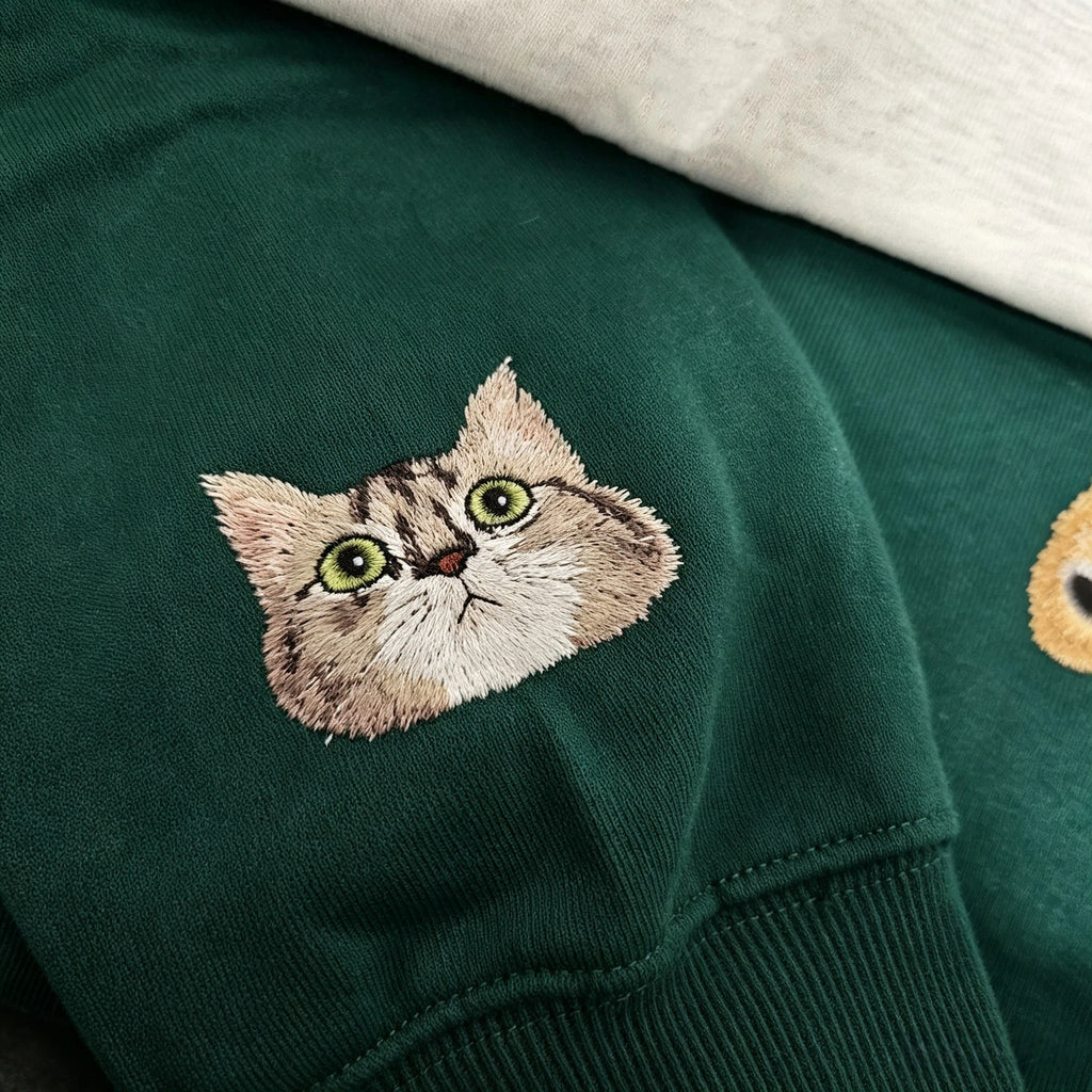 Classic Crewneck Sweatshirt: Custom Pet Portrait Embroidery, Personalized Cat/Dog Photo & Name, Casual Top for Pet Parents