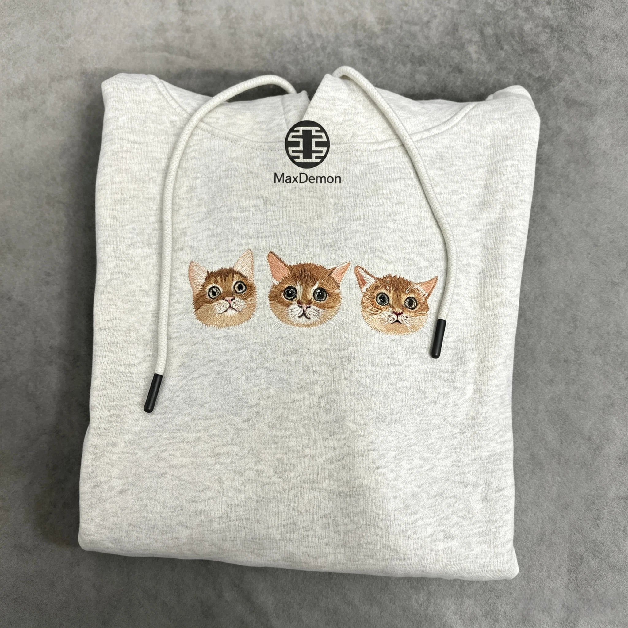 Custom Embroidered Cotton Fleece Hoodie: Hand-Stitched Pet Portrait Sweatshirt, Unique Personalized Gift for Dog & Cat Lovers
