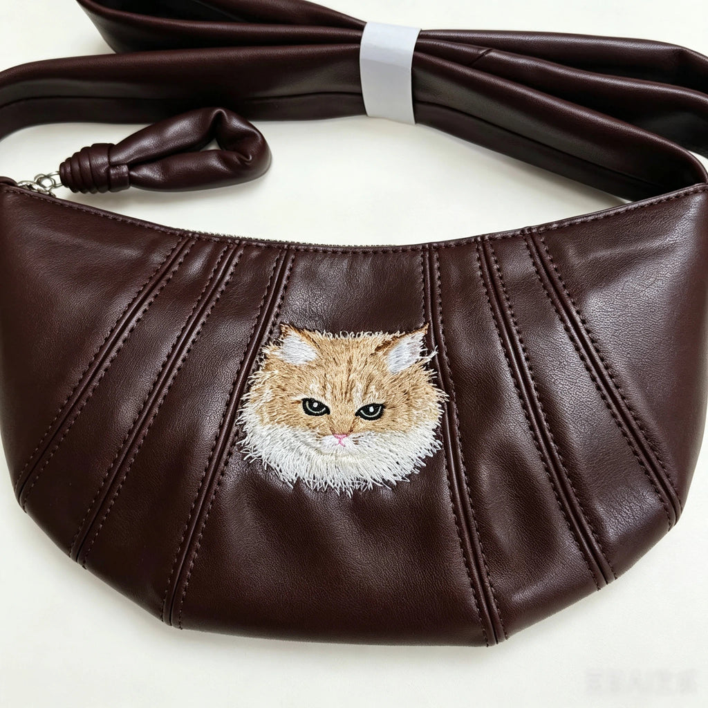 Custom Pet Portrait Embroidered Croissant Bag, One-of-a-Kind Genuine Leather Shoulder Bag with Your Pet’s Portrait, A Heartfelt Exclusive Gift for Pet Lovers & Fur Parents