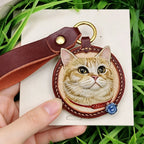 Luxury Hand-Carved Leather Pet Keychain – Unique Pet Portrait Memorial with Name Engraving on Back, Ideal Gift for Pet Parents